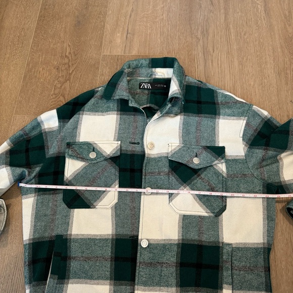 Zara Green Plaid Shacket - Picture 2 of 9